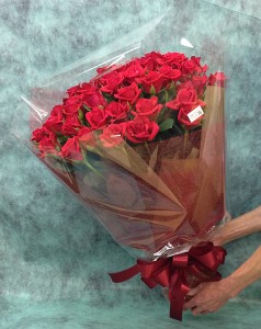 38本の赤バラの花束